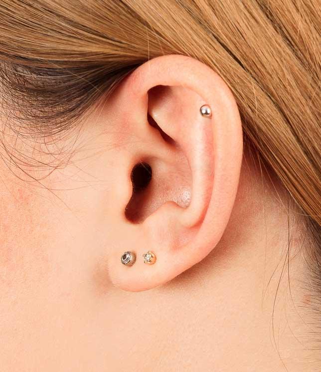 Bild: Tragus Piercing